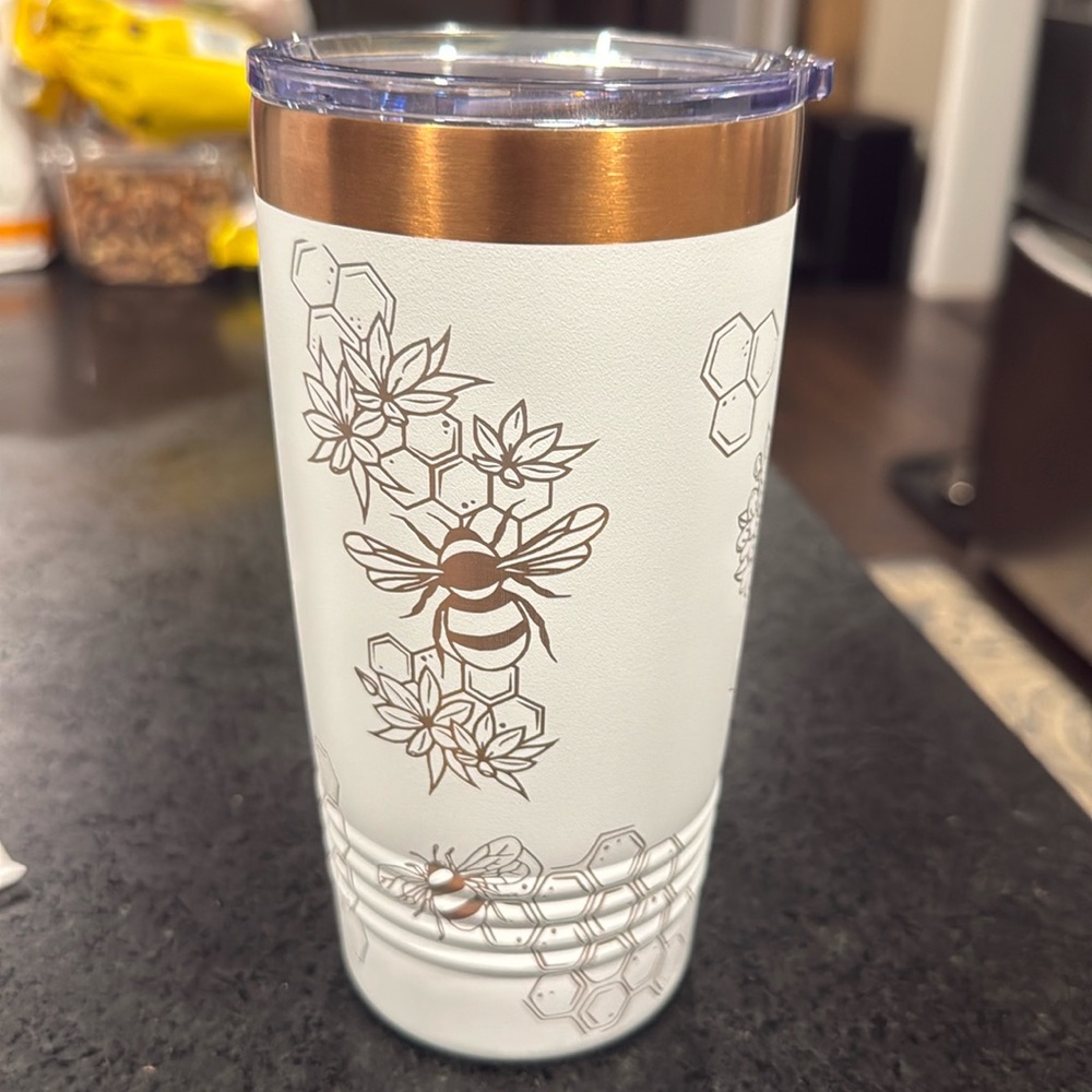 New thermos | Bee and hive design.